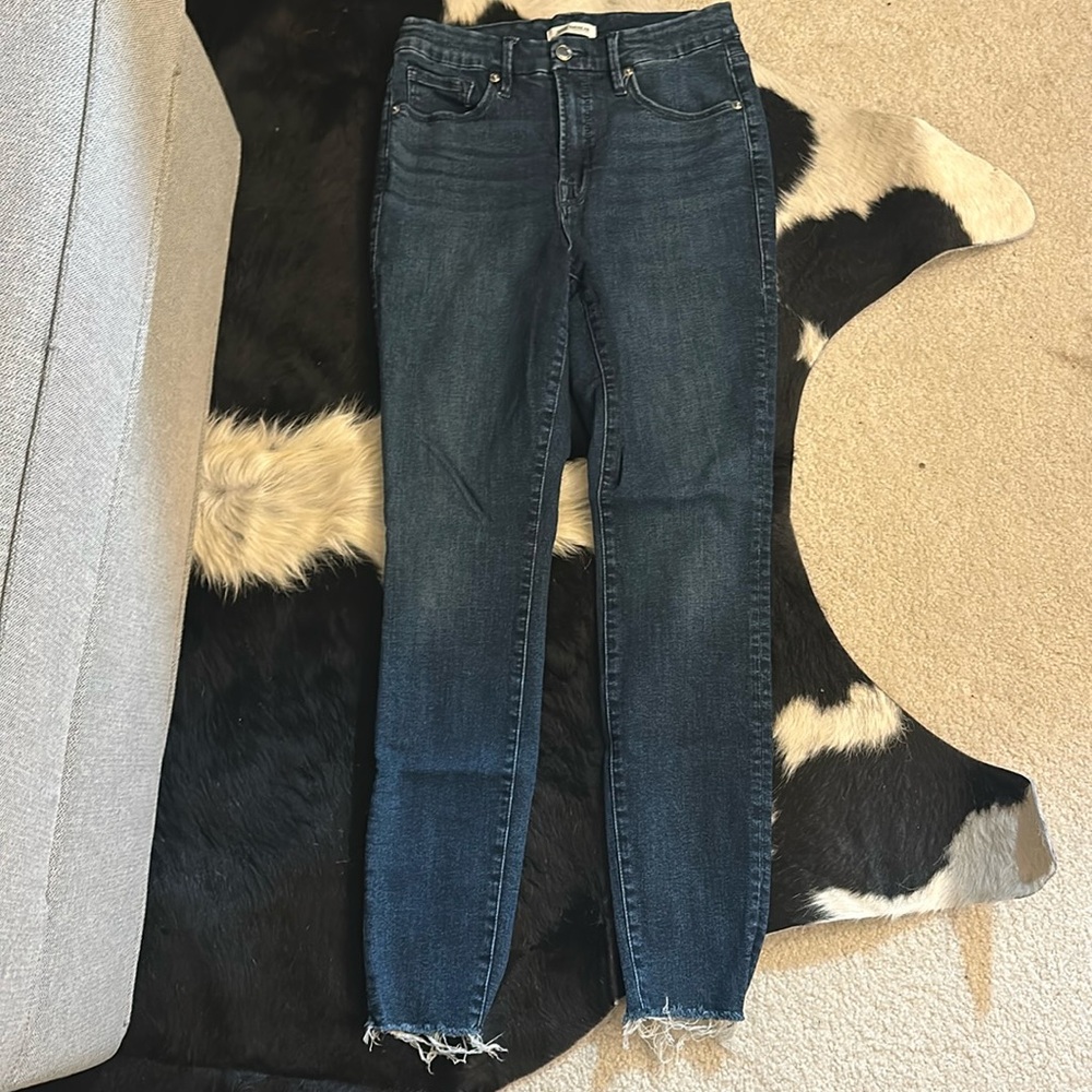 Good American skinny jeans 8/29